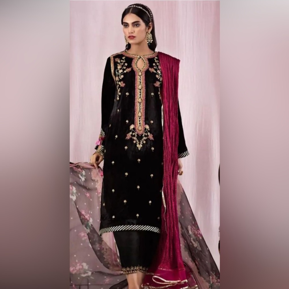 Farah talib small preowned